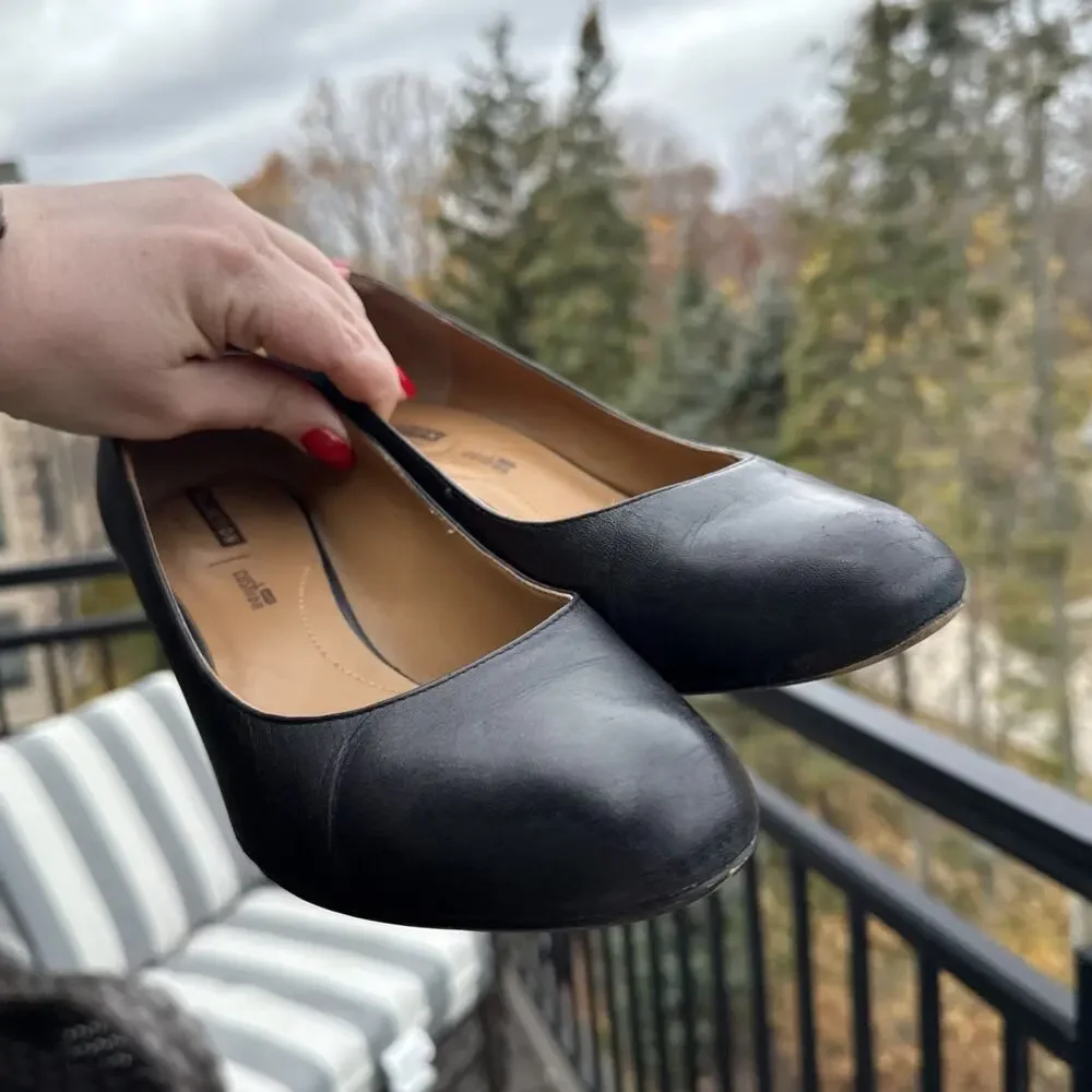 Collection by Clarks Women's 9.5 US 41 EU Pump Heels Black Soft Cushion
